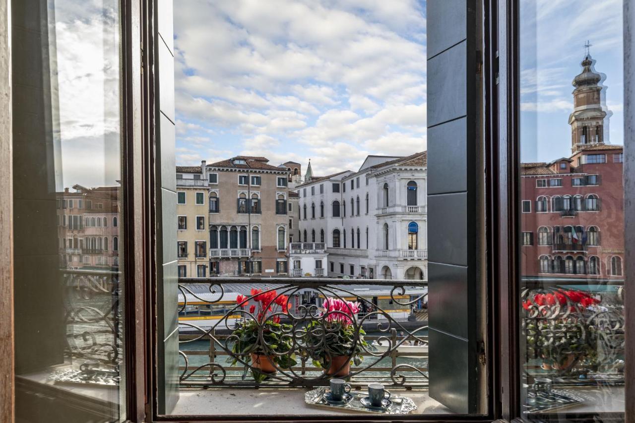 Rialto Grand Canal Venezia Esterno foto